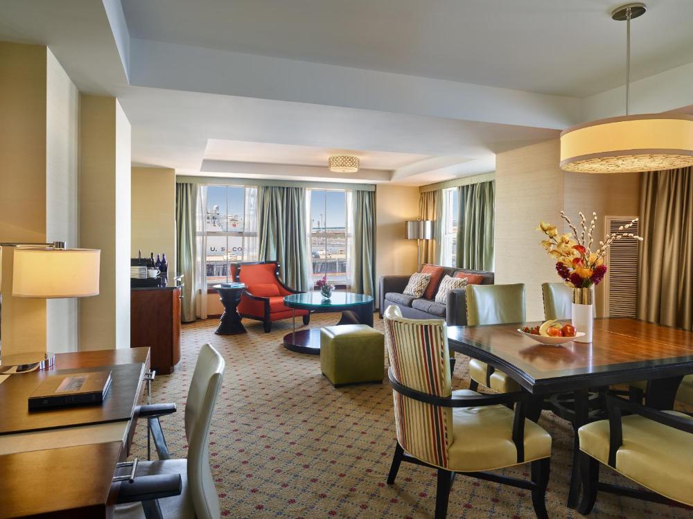 Harbor View King Suite interior
